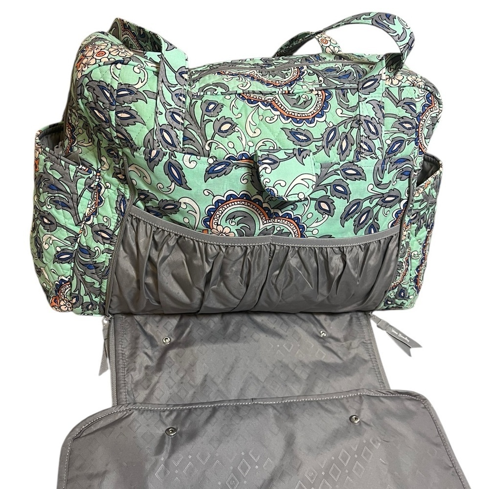 Vera Bradley Quilted Baby Bag w/ Changing Pad – Mint Paisley – NWOT - Picture 5 of 6